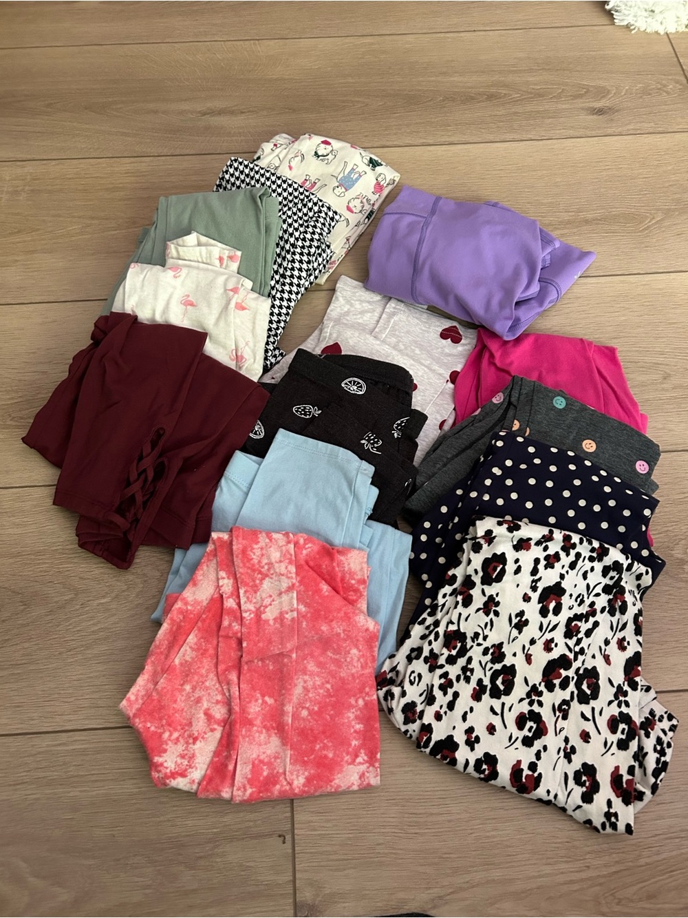 14 pairs of leggings